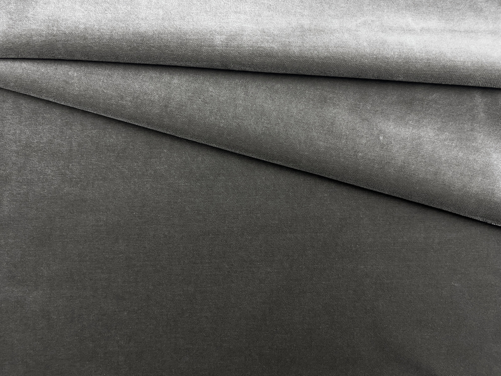 Ткань Бархат серого цвета однотонная 03857