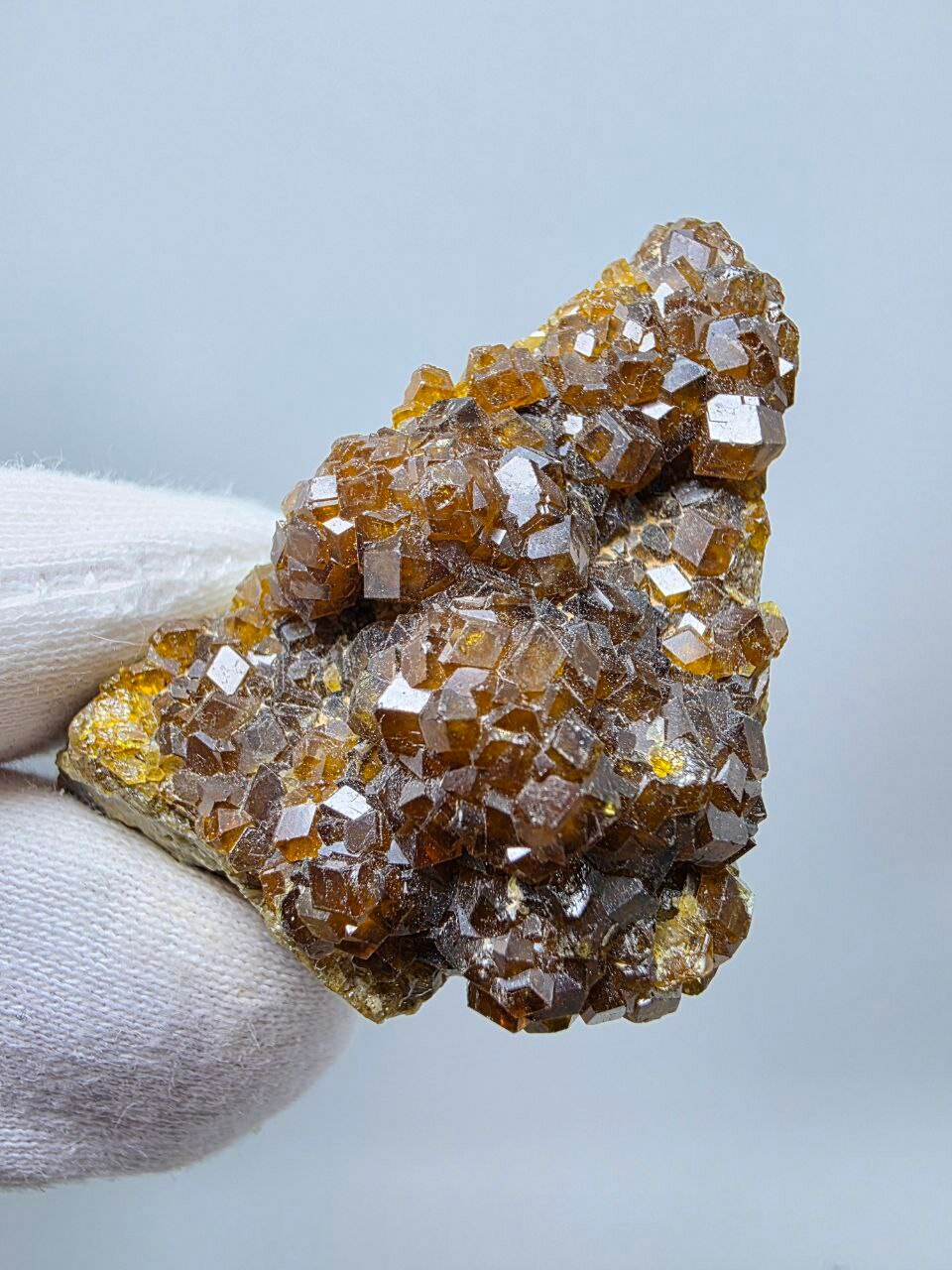 Гранат андрадит 47 мм, 38 г. — фото 1