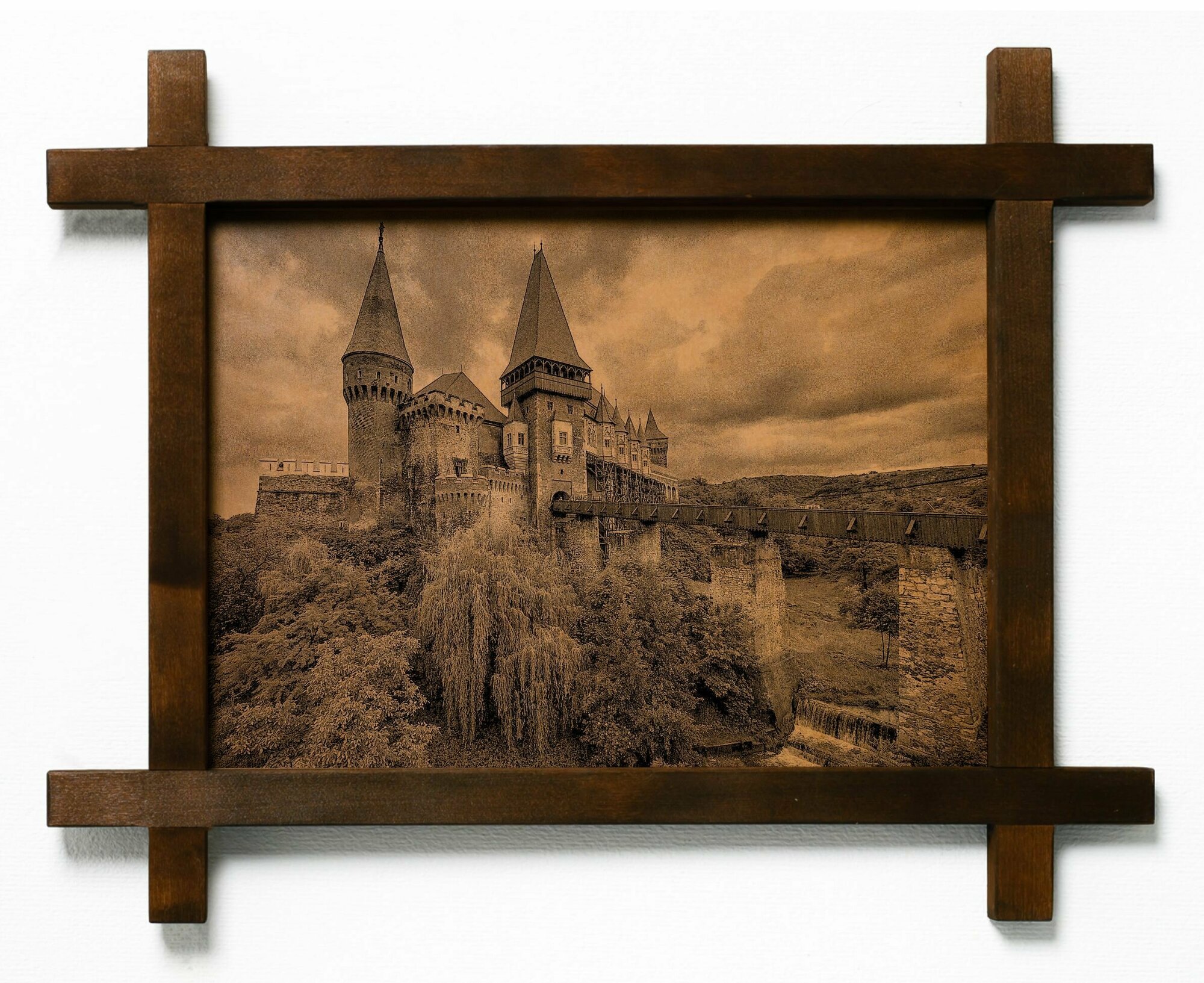 Картина Замок Корвинов, Румыния, гравировка на натуральной коже, в деревянной раме, подарок, BoomGift