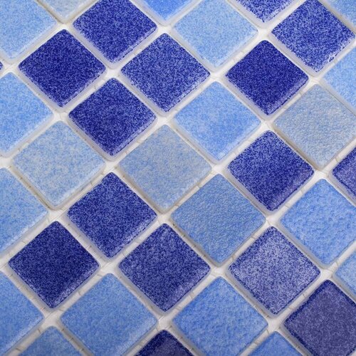 Мозаика стеклянная для пола в бассейне на сетке чип 25x25 Antislip 110/508 Vidrepur 317х317/4, упаковка 20 листов / 2 кв. м