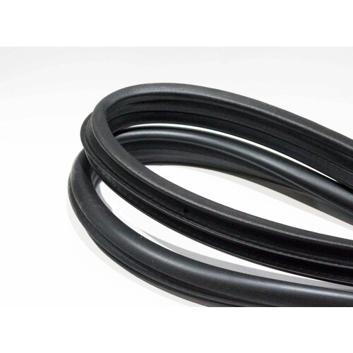 Уплотнитель двери ВАЗ-2190 передней нестыкованный ПАО БРТ 983₽