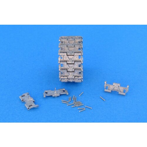 MTL-35106 Tracks for M24 “Chaffee” T72E1 mtl 35167 tracks for pz kpfw iv