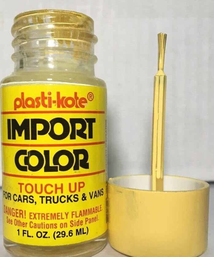 фото Эмаль жёлтая автомобильная , ремонтная, с кисточкой, для металла / Краска для сколов, 30 мл