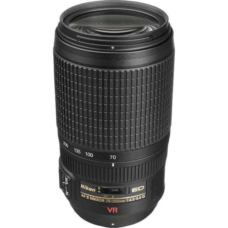 Nikon 70-300mm f/4.5-5.6G ED-IF AF-S VR Zoom-Nikkor