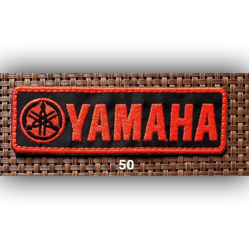 Нашивка YAMAHA красная