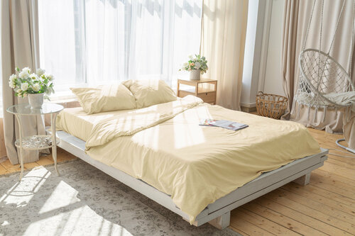 Комплект постельного белья ZonaSona однотонный Молочный, 2 спальный, поплин, наволочки 70х70 2 шт.