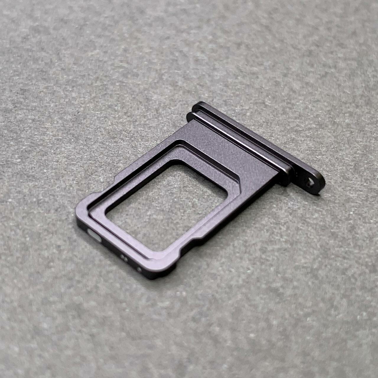 Держатель (лоток) SIM карты для iPhone 11 черный — фото 9