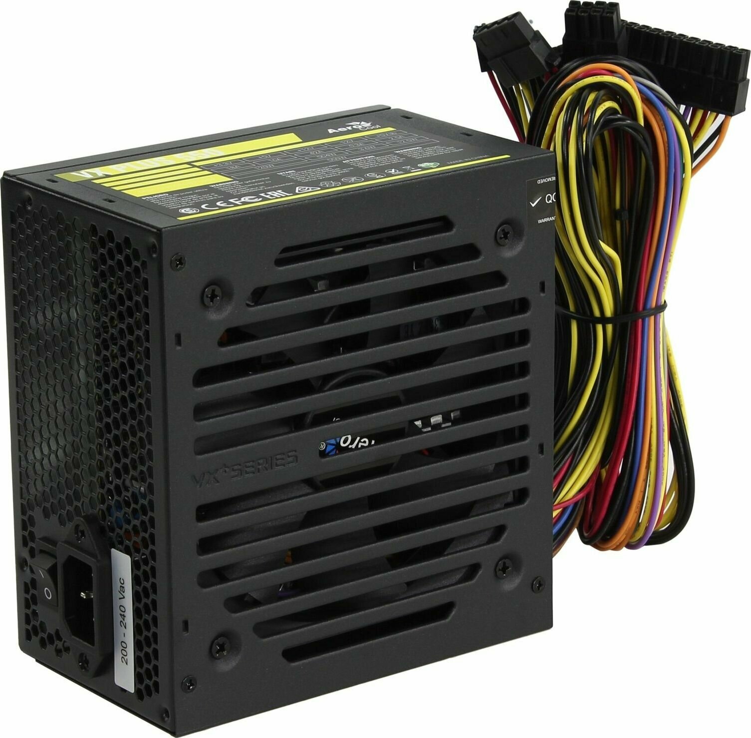 Блок питания Aerocool VX Plus 550, 550W, ATX v2.3 Haswell, fan 12cm, 500mm cable, power cord, 20+4P, 4+4P, PCIe 6+2P x1, PATA x 3, SATA x3, FDD