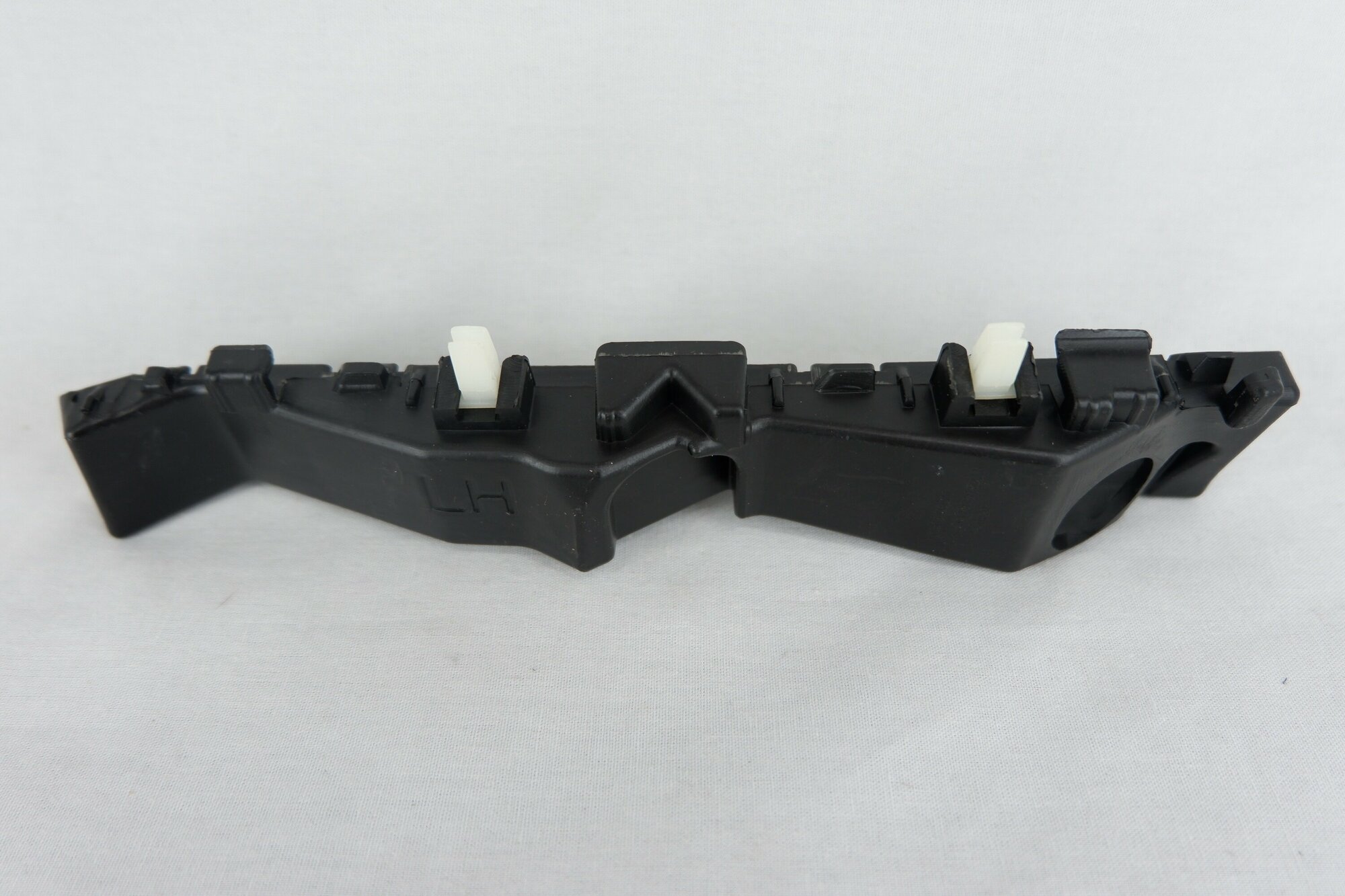 фото Кронштейн бампера переднего левый Kia Optima 4 JF 2016-2020 86513D4000