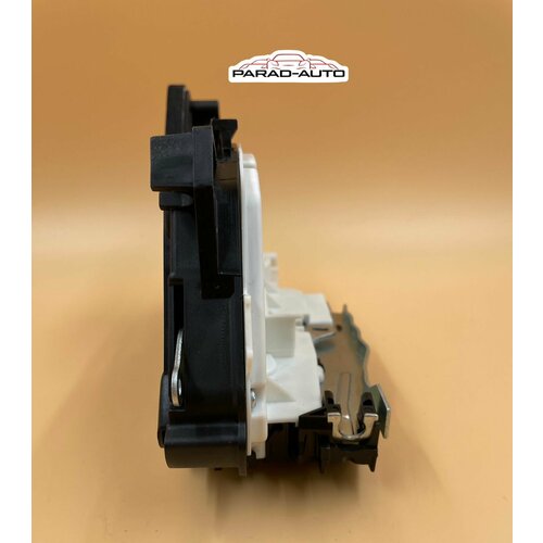 Замок передней левой двери SEAT Alhambra SKODA RapidYeti VOLKSWAGEN GolfJettaPoloSharan АРТ 6RD8370156RD837015A5K1837015B5K1837015C5K1837015D5K1837015H 3400₽