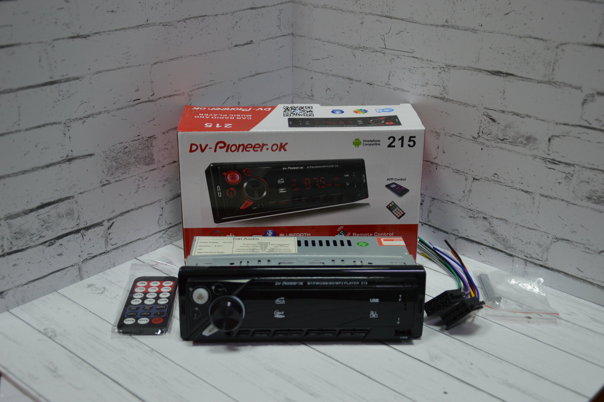 фото Автомагнитола Pioneer DV-215 с Bluetooth / Магнитола в машину / Автомагнитола 1 din / Автомобильная магнитола с блютуз