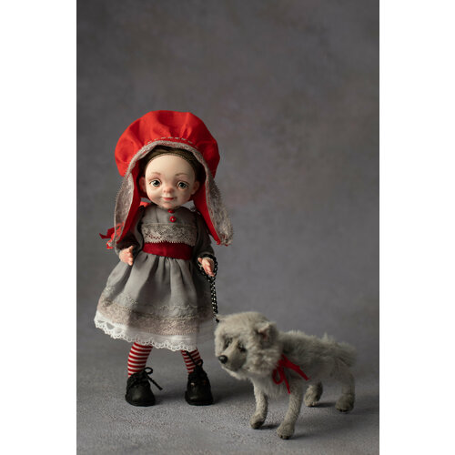 Авторская кукла Красная Шапочка с волчком ручная работа, интерьерная миска красная шапочка ручная работа