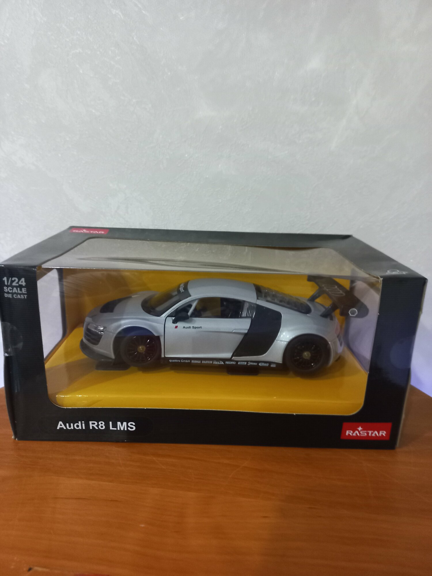 Легковой автомобиль Rastar Audi R8, 1:24, металл , светло-серый