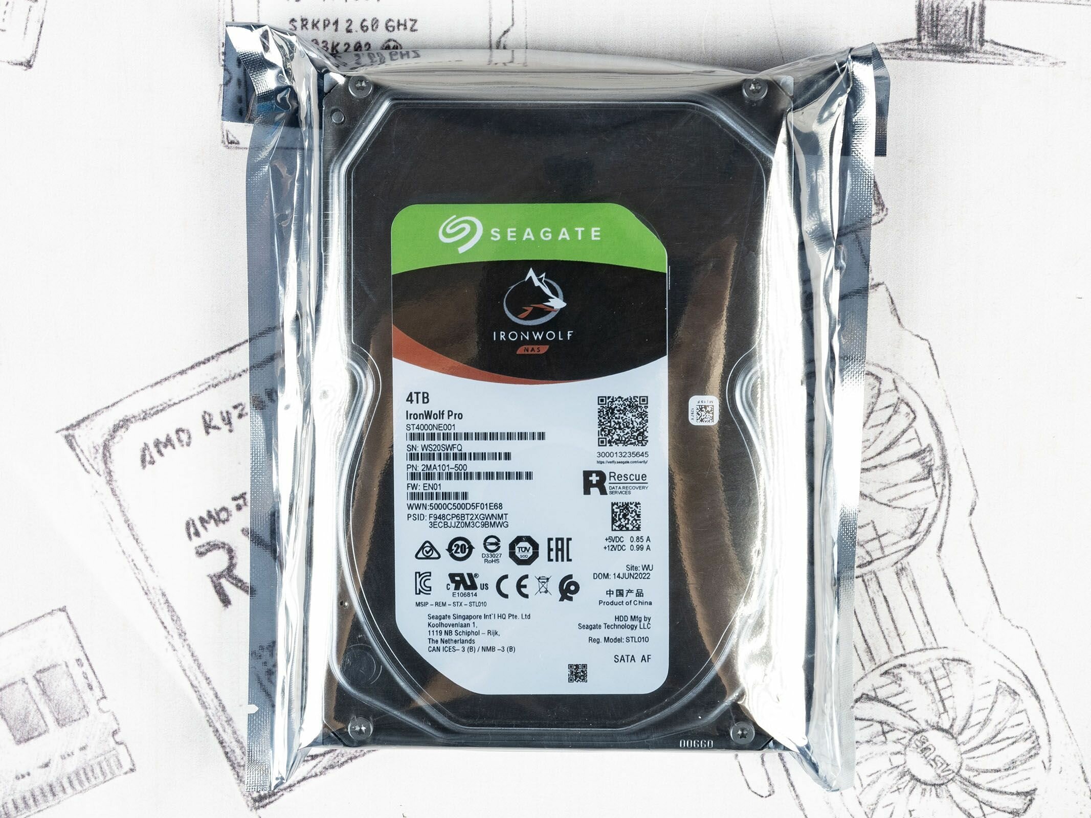 Жесткий диск SEAGATE Ironwolf Pro , 4Тб, HDD, SATA III, 3.5" - фото №18