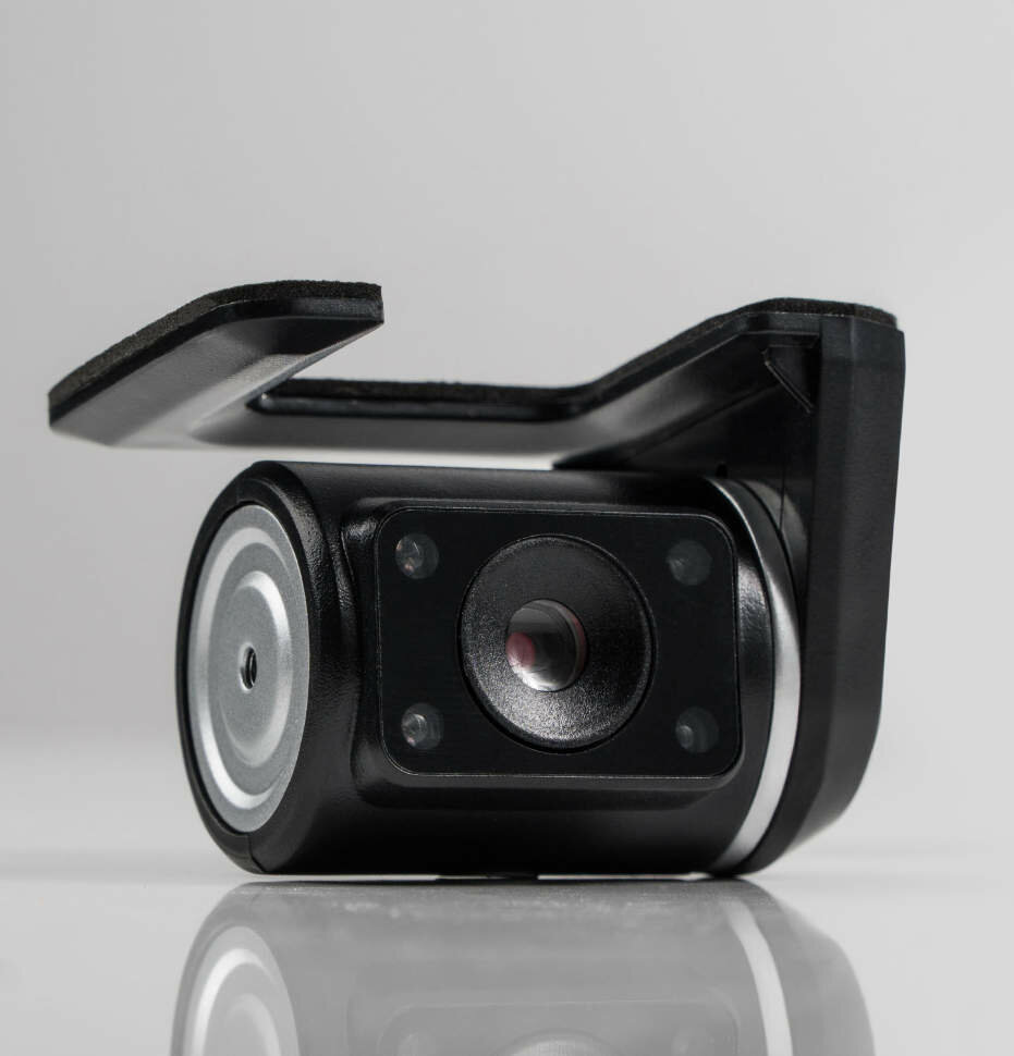 Видеорегистратор VIPER FHD-650 с салонной камерой