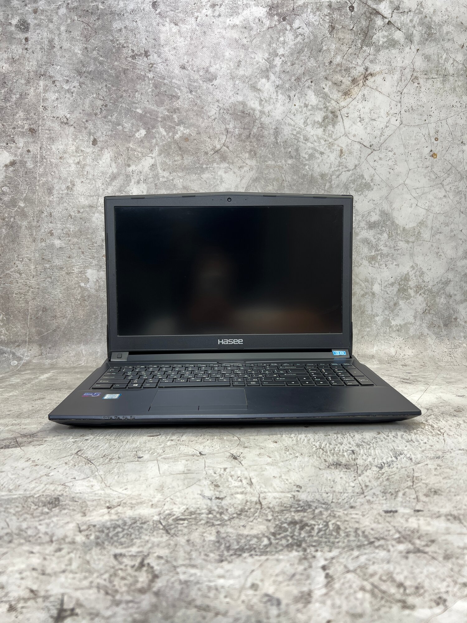 Игровой ноутбук 15.6" Hasee Z7-SC Intel i7-8750H GTX 1060 6GB SSD M2 512 GB RAM 8 GB — фото 1