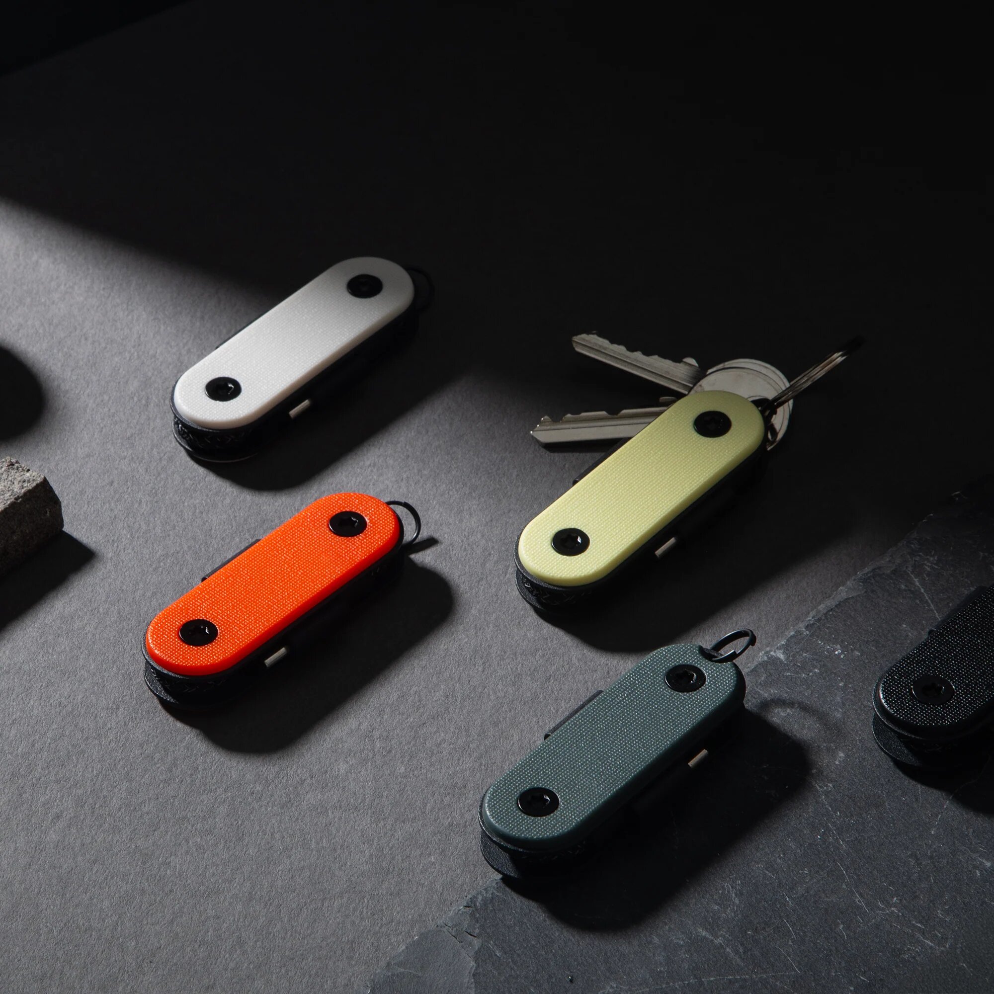 Кабель-брелок Type-C Native Union POCKET CABLE USB-C, 60 Вт, лимонный — фото 1