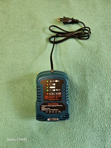 Изображение товара Зарядное устройство для аккумулятора Gardena 18v