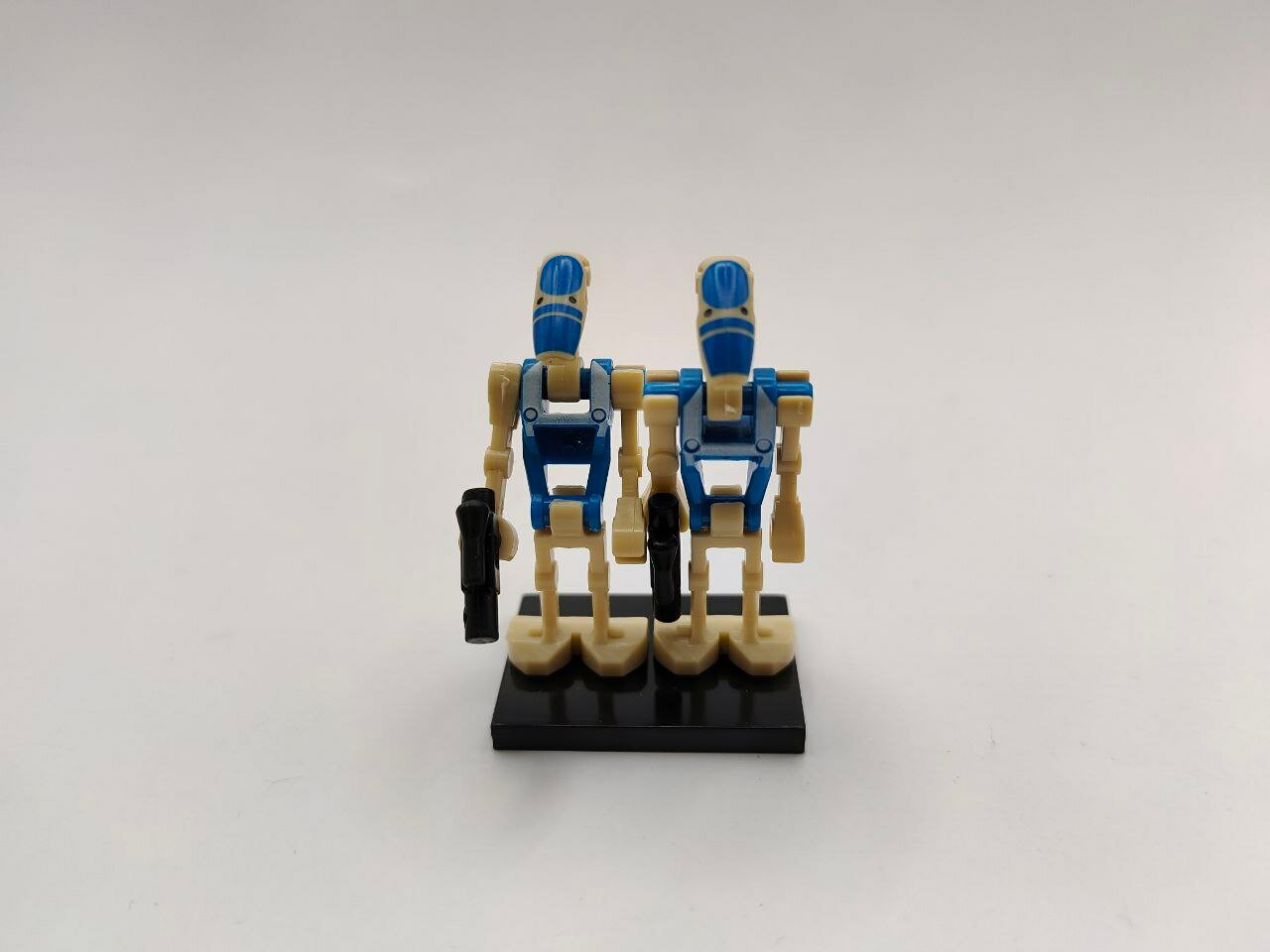 Минифигурка "Дроид В1" версия 3, фигурка серии "Дроиды" Star Wars, совместима с конструкторами Lego