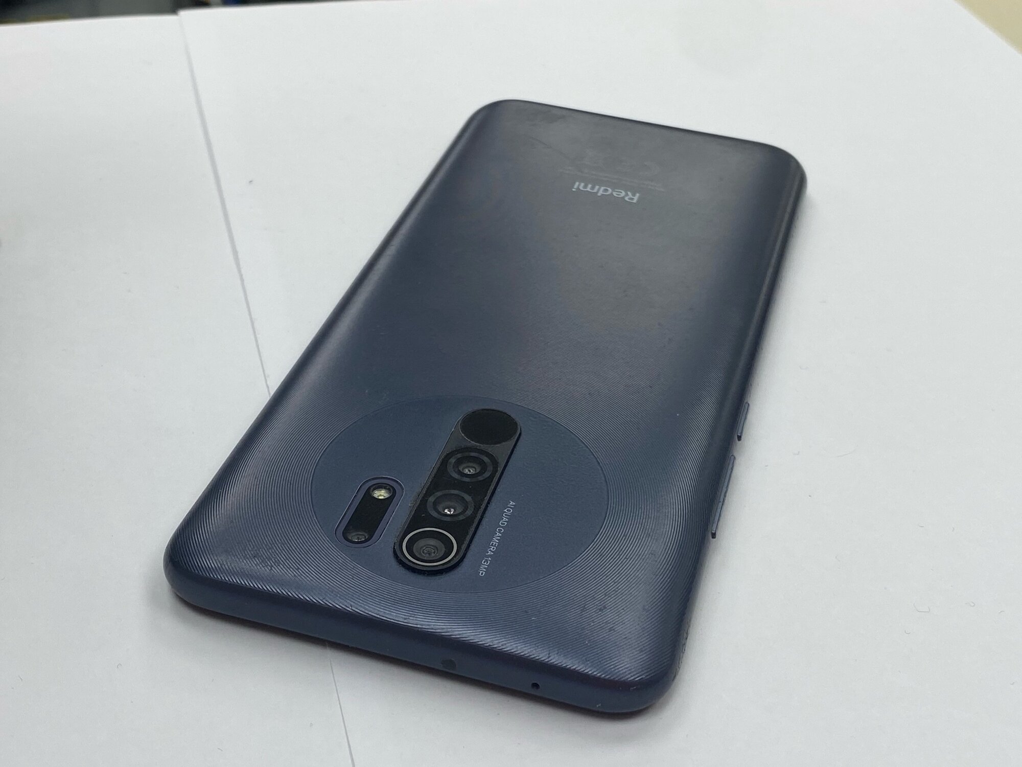 Смартфон Xiaomi Redmi 9T 4/64 ГБ Global, Dual nano SIM, серый карбон, (Б/У), уценка