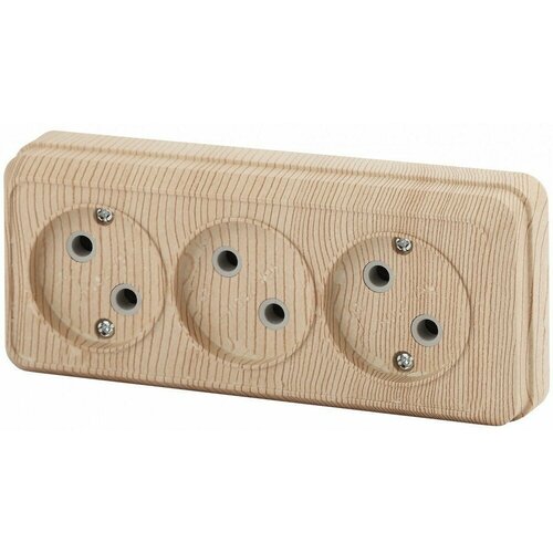 Intro Розетка Quadro 2-205-11 без заземления трехместная 3х2P 16А-250В IP20 ОУ сосна Б0053817 100 шт 33500₽