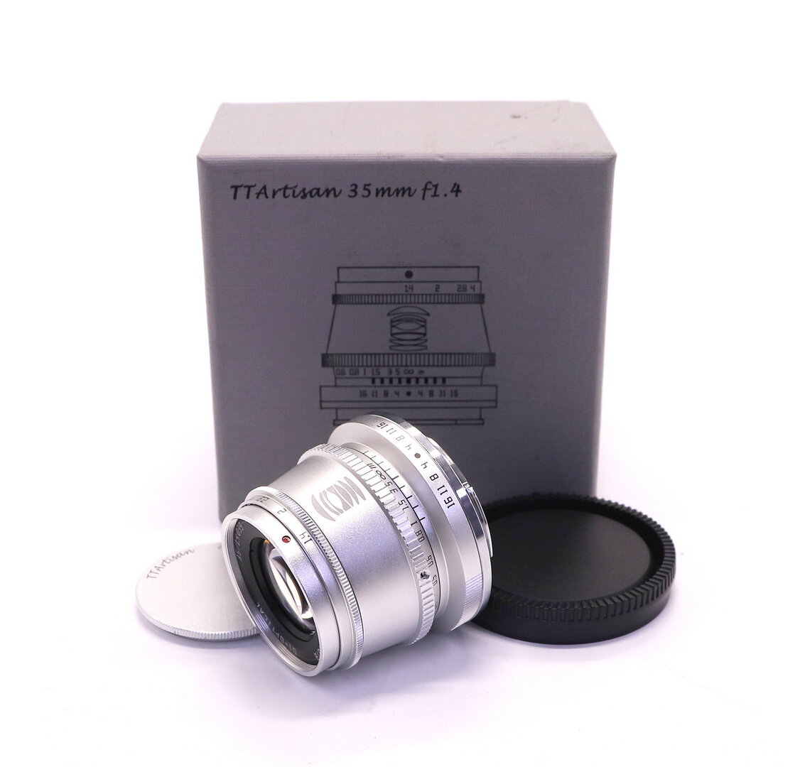 TTartisan 35mm F1.4 APS-C for Sony E (серебро)