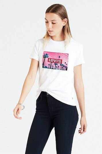 Футболка Levi's