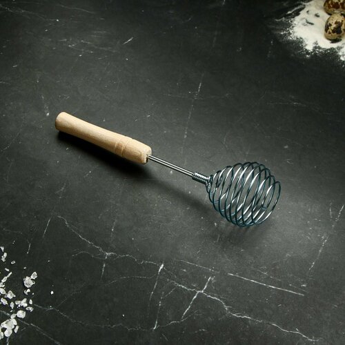 Венчик кондитерский для взбивания с деревянной ручкой 26 см 287₽