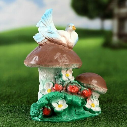 Садовая фигура Голубь на грибе 29см 2768₽