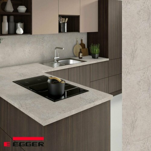 Столешница для кухни Egger 2400х600x38мм с торцевыми планками. Цвет - Травертин Кале серый