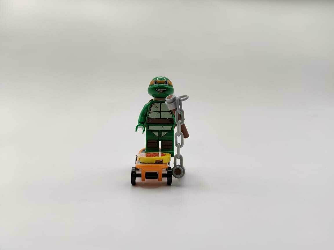 Минифигурка "Микеланджело"