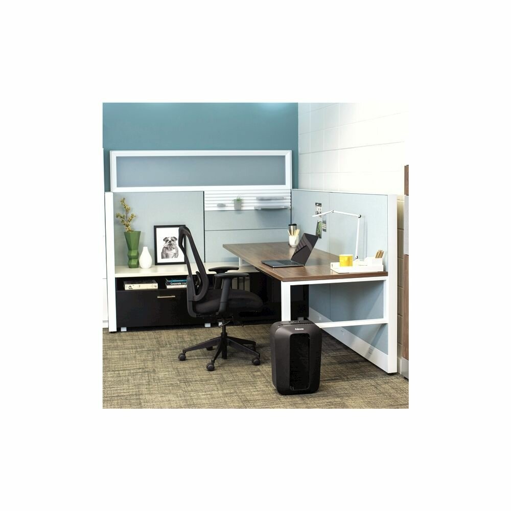 Уничтожитель бумаг FELLOWES PowerShred LX70, P-4, 4х40 мм, 11 лист. одновременно, 18л [fs-44075] - фото №5