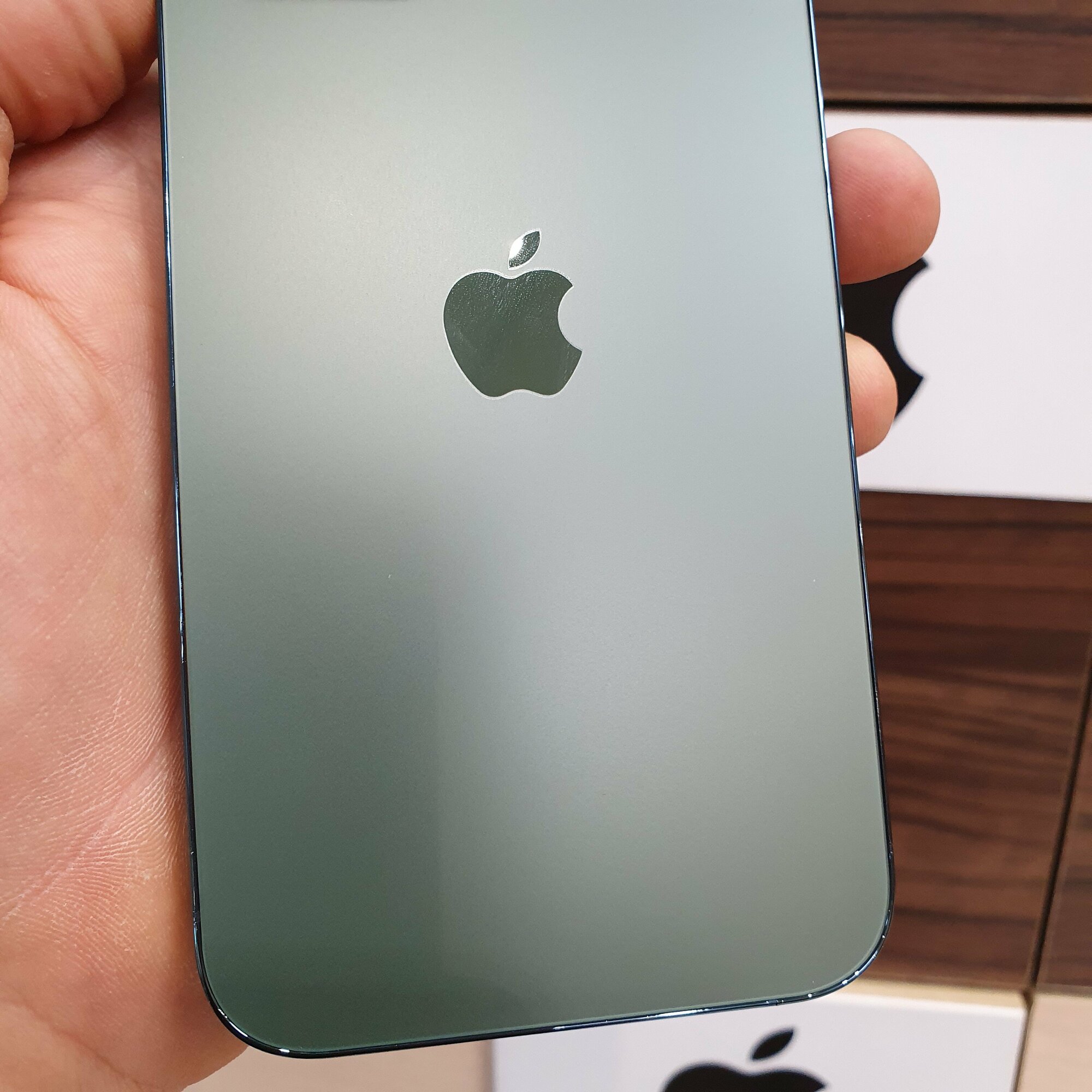 Корпус для iPhone 11 в стиле iPhone 14Pro (цвет: Альпийский зелёный) — фото 1