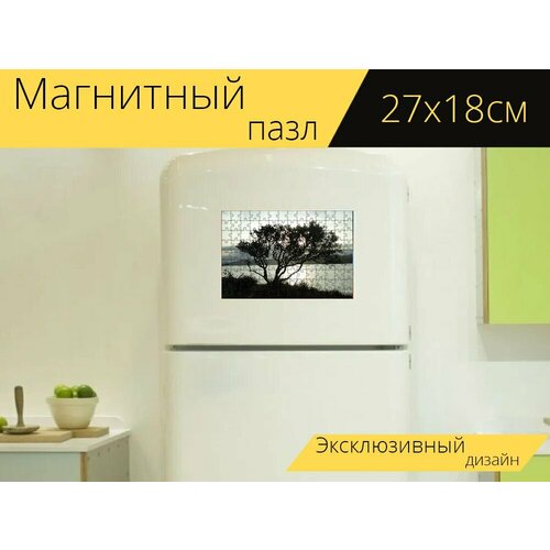 Магнитный пазл Дерево, вода, небеса на холодильник 27 x 18 см. магнитный пазл дерево небеса синий на холодильник 27 x 18 см