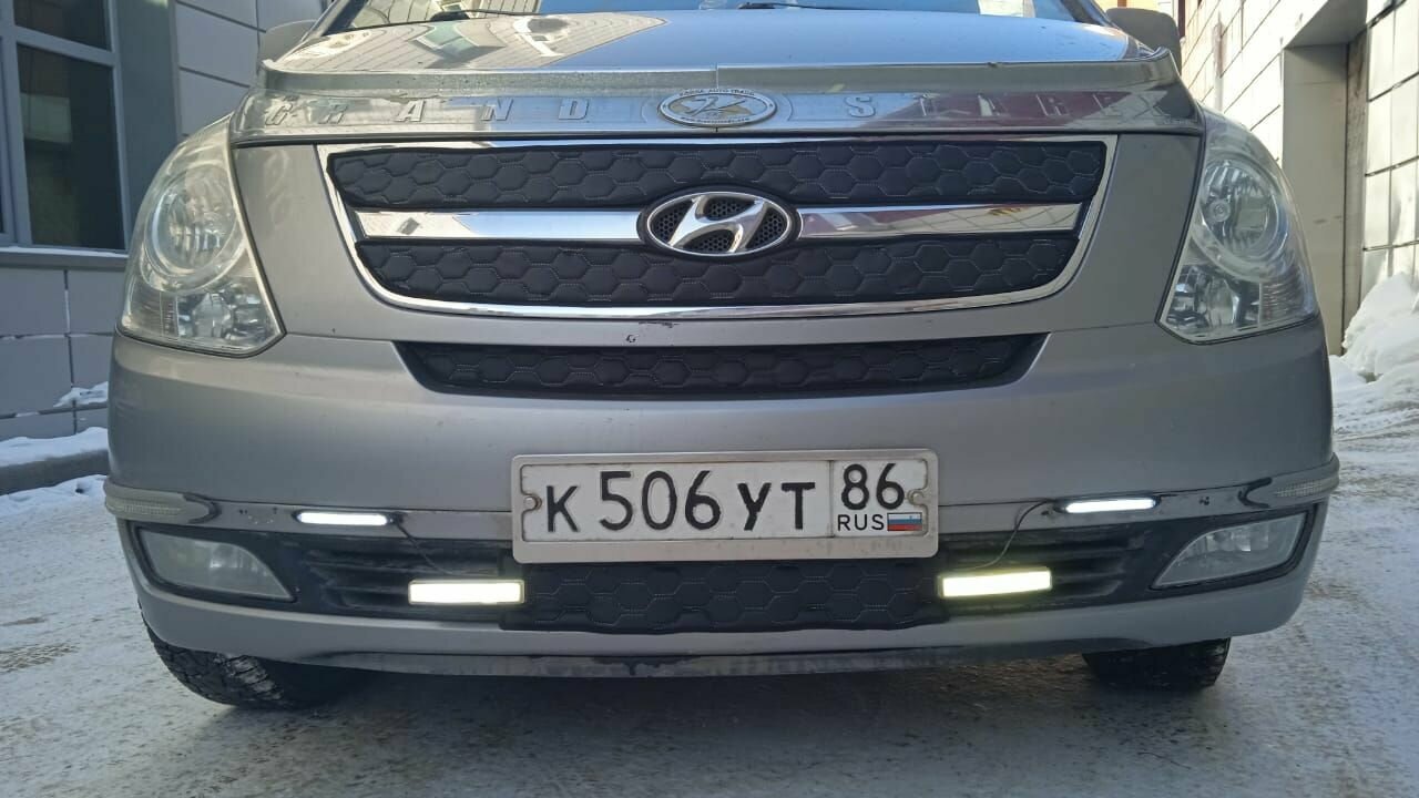 Утеплитель радиатора для Hyundai Grand Starex 2007-2015 Комплект 4 детали Дизайн Соты