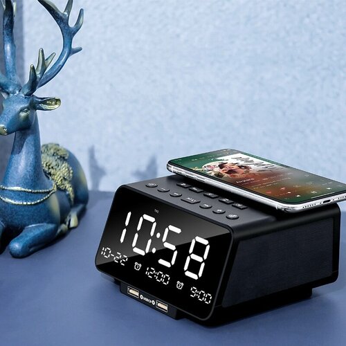 Часы-будильник MyPads Haojan c FM-радио, Bluetooth, воспроизведение с флешки, AUX, с беспроводной зарядкой для iPhone 14/13/Pro/mini/Pro Max/Plus. умный ночник с беспроводной зарядкой и сенсорным датчиком светодиодные часы детский будильник студенческая светодиодная лампа для спаль