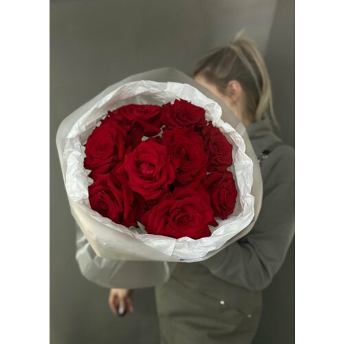 Монобукет из 9 красных роз ко Дню матери