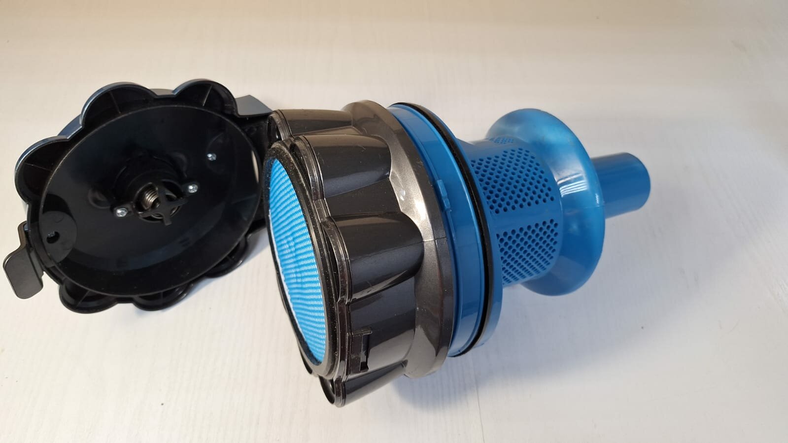 фото Фильтр в сборе для Пылесоса Kambrook ABV402