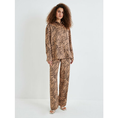 фото Брюки zarina, размер s(44), коричневый