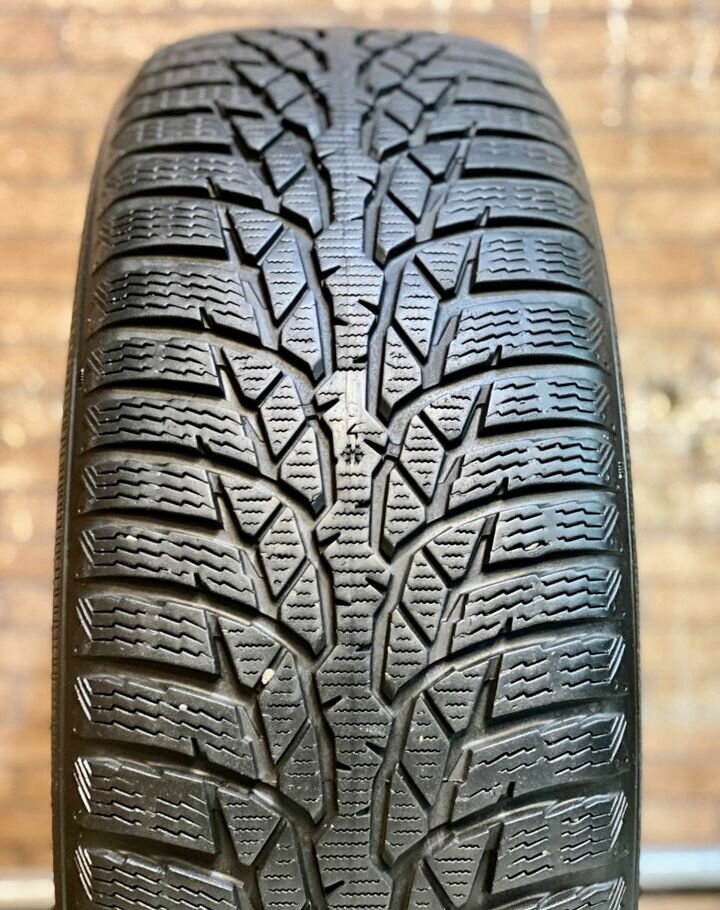 Nokian Tyres WR D4 205/55 R16