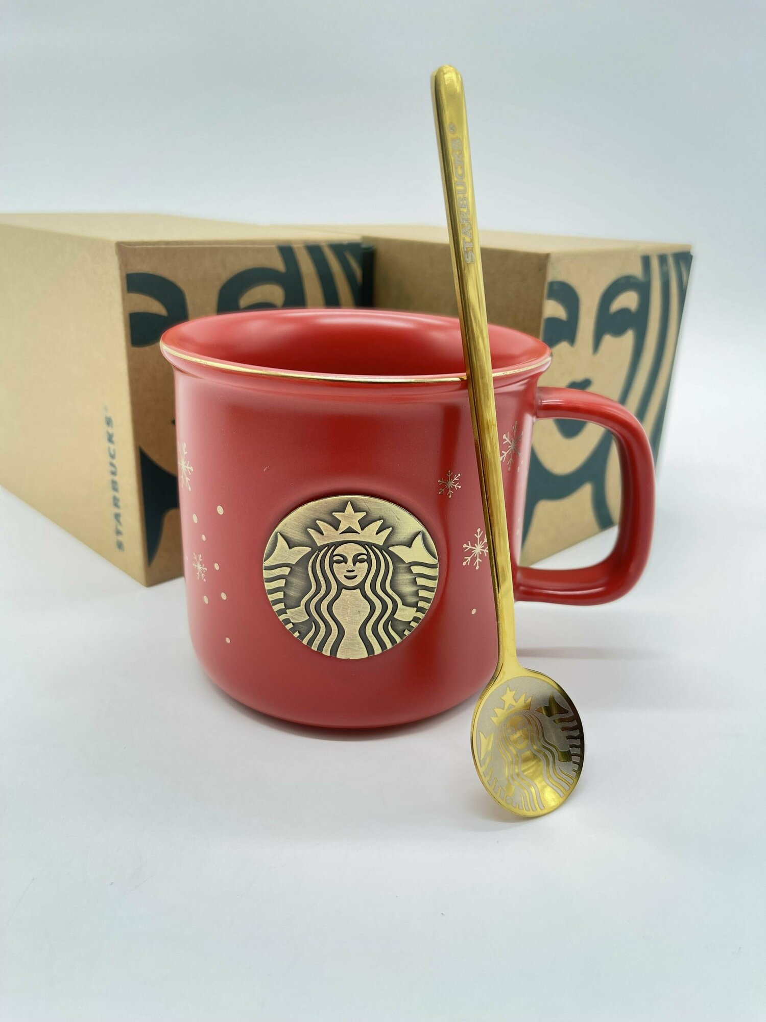 фото Кружка Starbucks красная