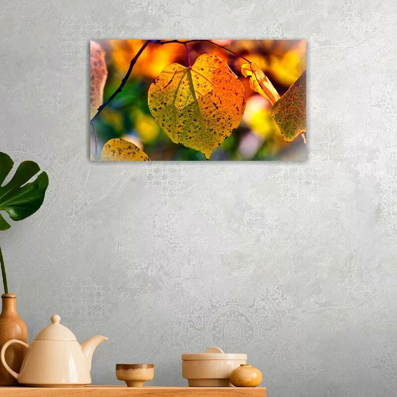 Картина на холсте 60x110 LinxOne "Желтый лист на ветке дерева" интерьерная для дома / на стену / на кухню / с подрамником