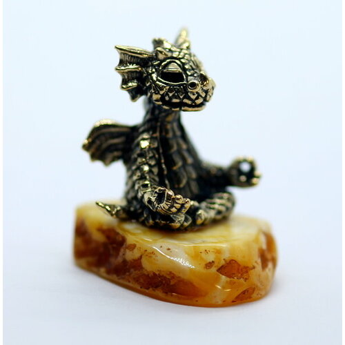 Дракон на янтаре 