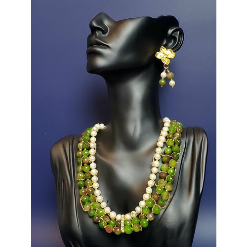 Серьги  Крупные жемчужные цветы, жемчуг пресноводный, жадеит, зеленый, белый