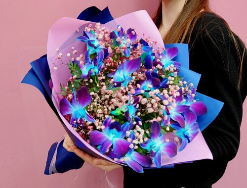 Изображение товара Свежий красивый букет Космические орхидеи дендробиум для любимой от "Bestflo"