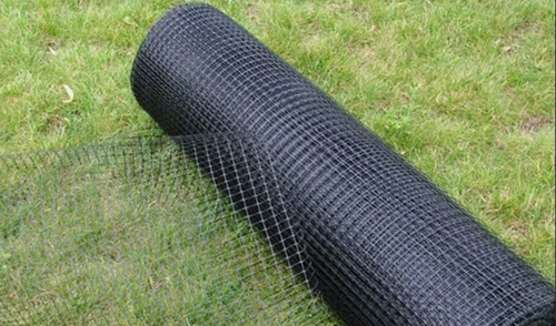 Изображение товара Y-13/2/100 Сетка пластиковая ячейка 12х10, рулон 2*100 м. Черный