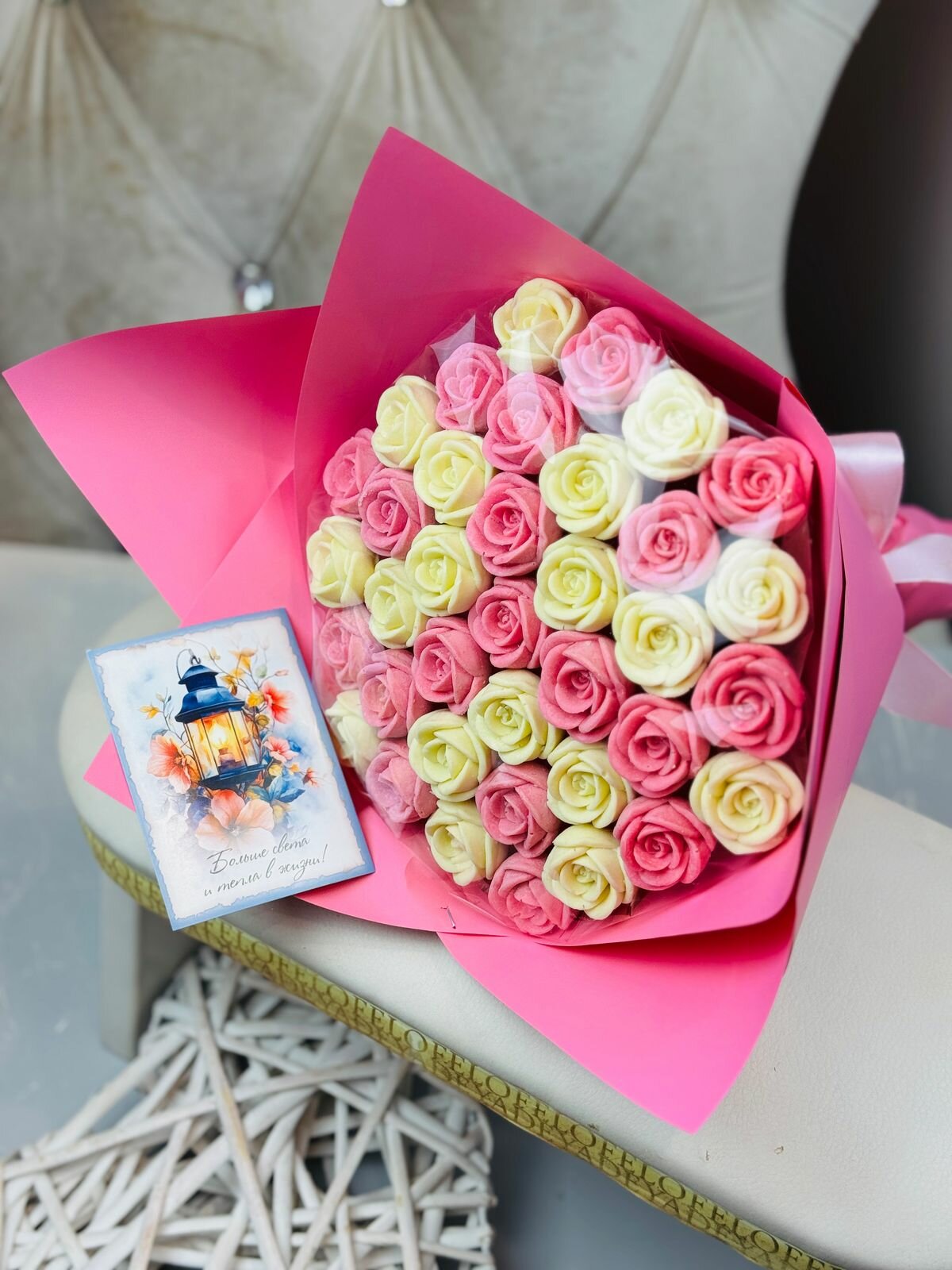 Букет из 37 шоколадных роз