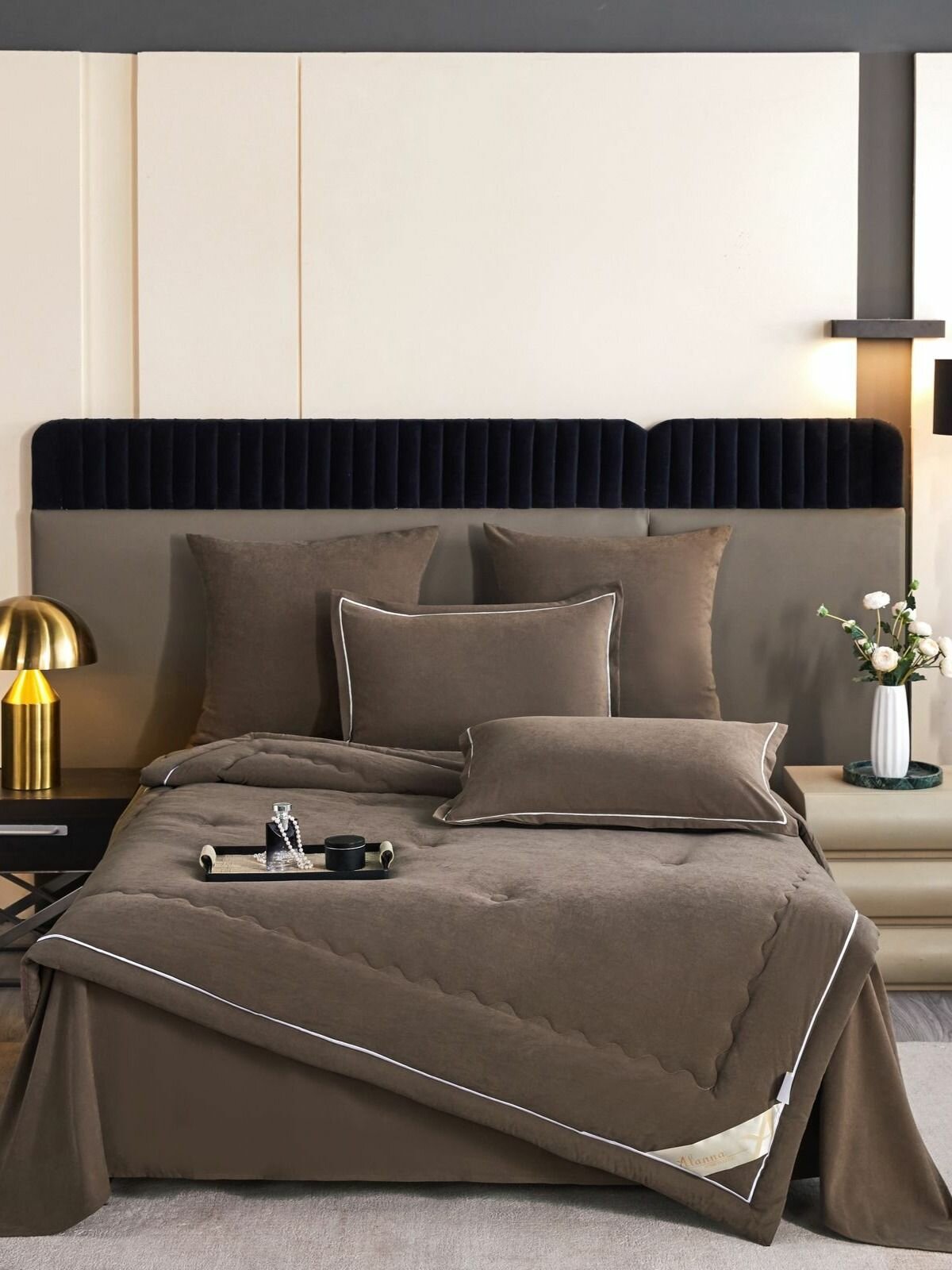 Постельное белье с одеялом евро бархатный сатин хлопок простынь размером 240х250 наволочки 50х70 70х70 Alanna AL-27A