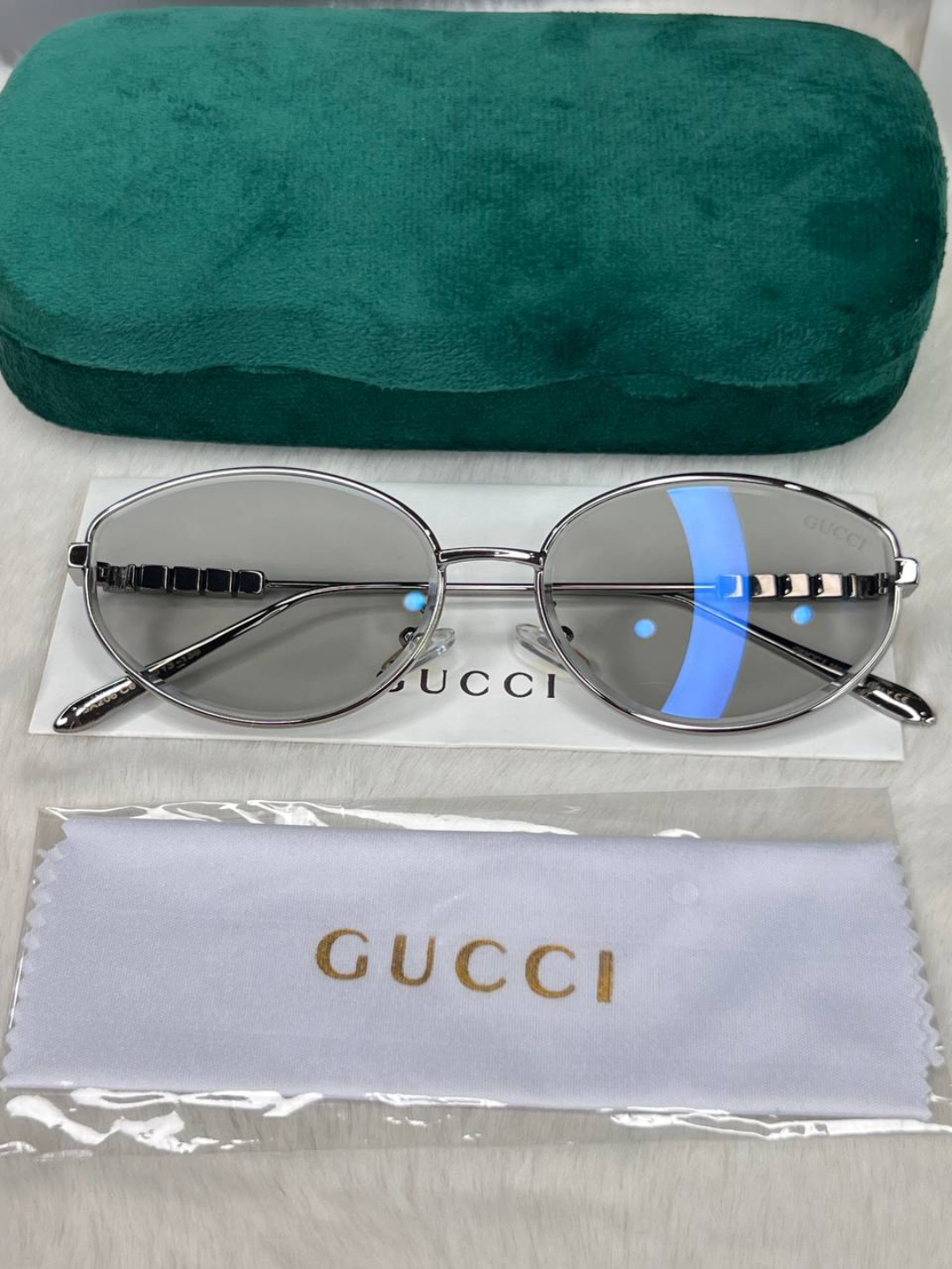 Солнцезащитные очки GUCCI, белый — фото 1