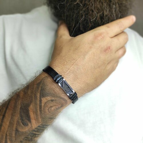 фото Браслет, металл, 1 шт., размер 21 см, диаметр 6.7 см, серебряный, черный нет бренда